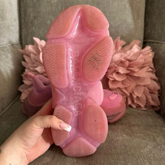 Balenciagas - Picture 4 of 4